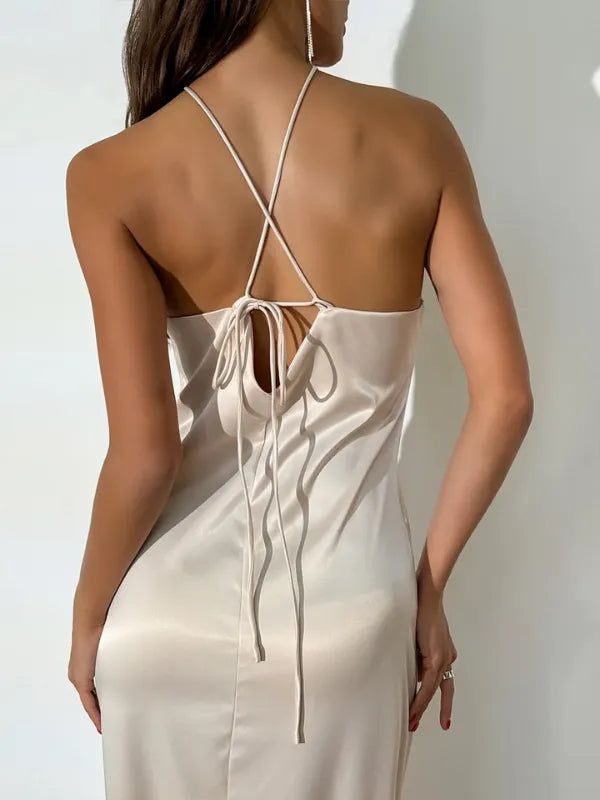 Vestido Midi em Cetim Flor de Lótus