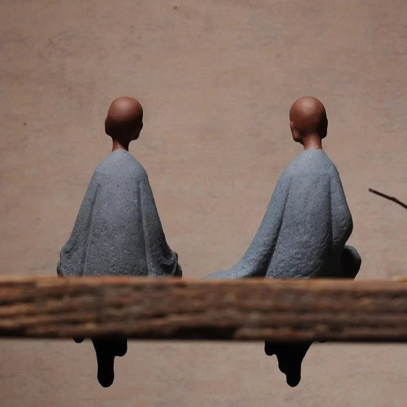 Escultura Monge Zen